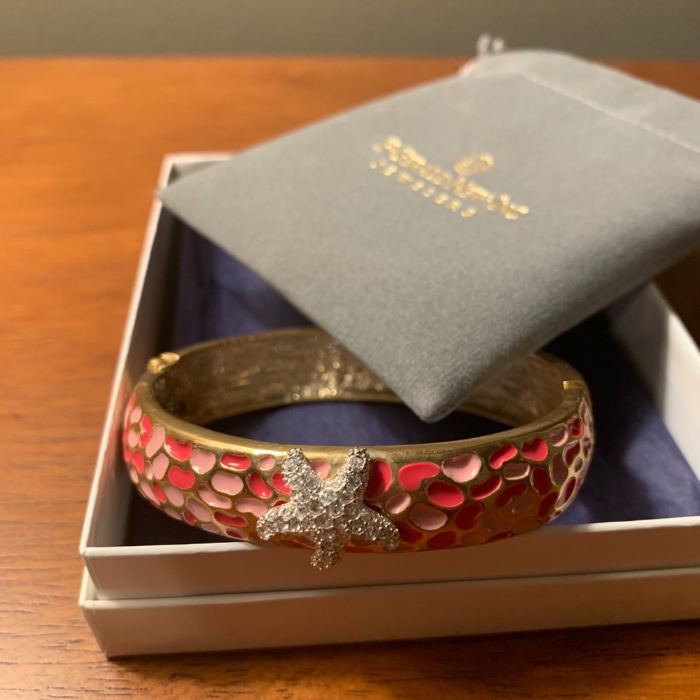 F Gerald New Inc. Starfish Bracelet